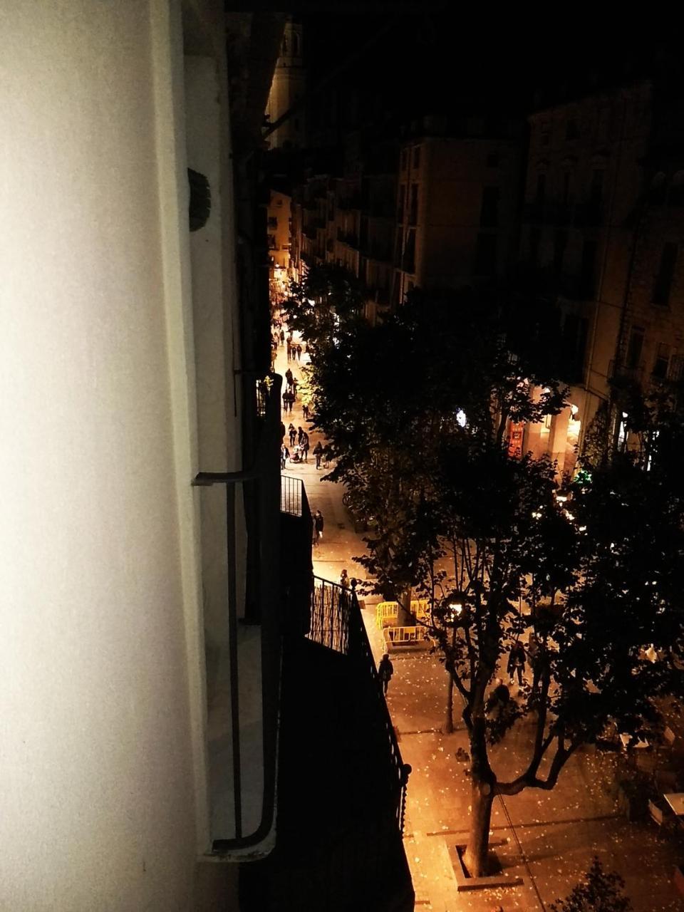 Onyar Apartments Rambla De La Llibertat 27 Girona Exteriér fotografie
